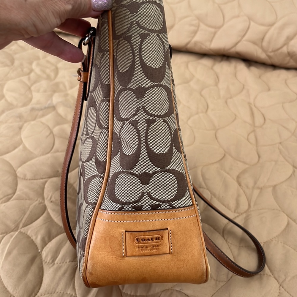 Coach shoulder bag - Picture 10 of 11